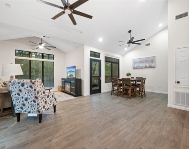 71 White Oak Street - Photo Thumbnail 10