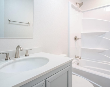 3651 Sandy Brook Drive - Photo Thumbnail 7