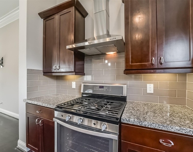 5635 Kiam Street - Photo Thumbnail 14