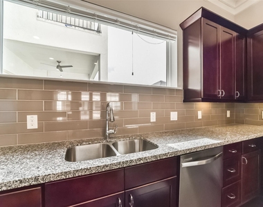 5635 Kiam Street - Photo Thumbnail 13
