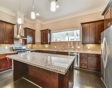 5635 Kiam Street - Photo Thumbnail 9