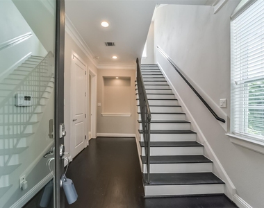 5635 Kiam Street - Photo Thumbnail 3
