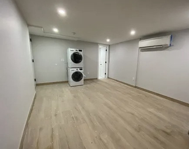 325 Putnam Avenue - Photo Thumbnail 5
