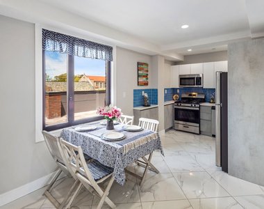 177-30 Wexford Terrace - Photo Thumbnail 2