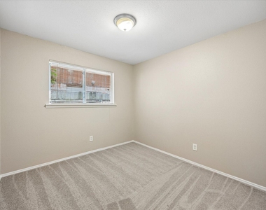 15110 Buxley Street - Photo Thumbnail 7