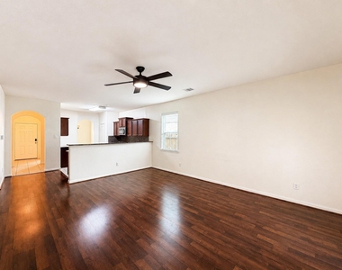8739 Leclaire Meadow Drive - Photo Thumbnail 7