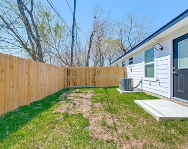 7339 Krueger Road - Photo Thumbnail 36