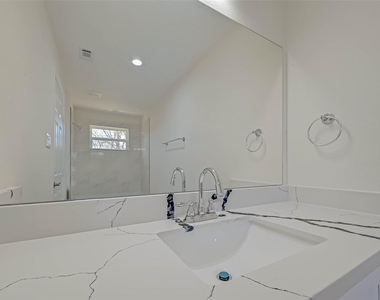 7339 Krueger Road - Photo Thumbnail 33