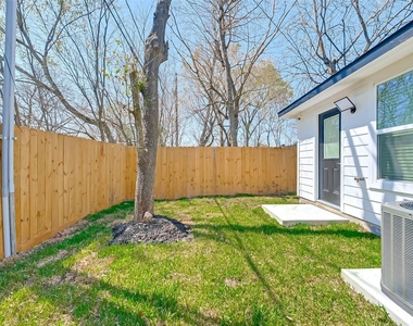 7339 Krueger Road - Photo Thumbnail 43