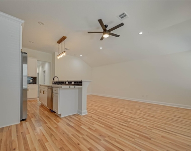 7339 Krueger Road - Photo Thumbnail 9