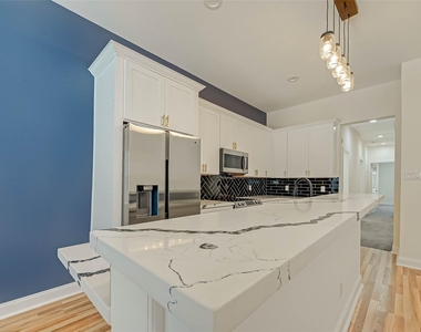 7339 Krueger Road - Photo Thumbnail 10