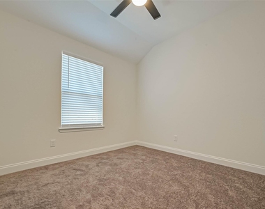 7339 Krueger Road - Photo Thumbnail 20