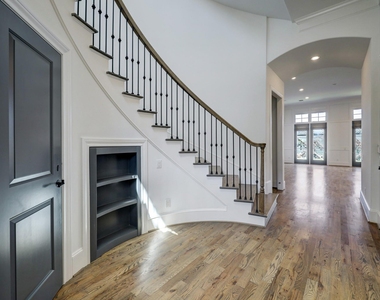 1116 Mosaico Lane - Photo Thumbnail 3