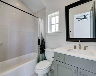 1116 Mosaico Lane - Photo Thumbnail 14