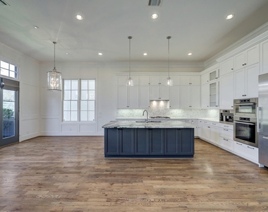 1116 Mosaico Lane - Photo Thumbnail 5
