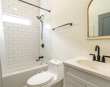 200 Carl Street - Photo Thumbnail 26