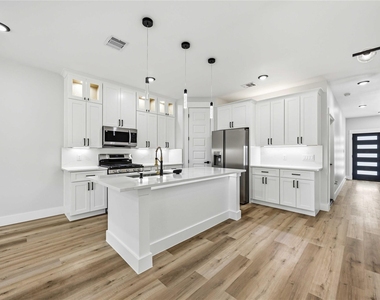 1084 Junell Street - Photo Thumbnail 10