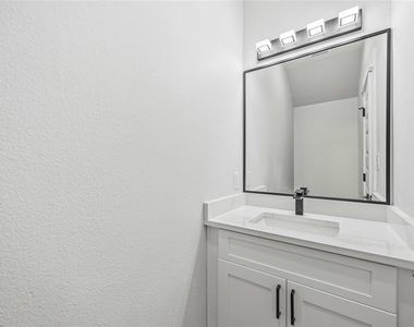 1084 Junell Street - Photo Thumbnail 13