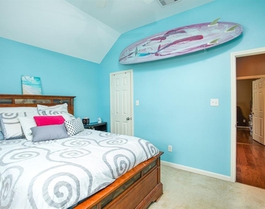9611 Moonstone Mist Lane - Photo Thumbnail 21
