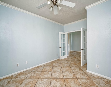 6427 Stone Landing Lane - Photo Thumbnail 25