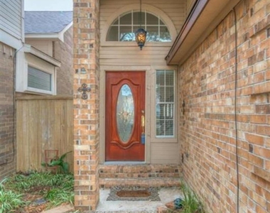 14302 Reissen Lane - Photo Thumbnail 1