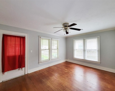 508 W Lang - Photo Thumbnail 16