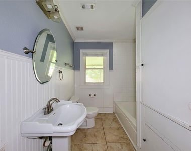 508 W Lang - Photo Thumbnail 18