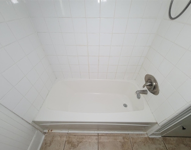 508 W Lang - Photo Thumbnail 20