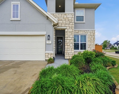 31839 Grand Orchard Lane - Photo Thumbnail 38