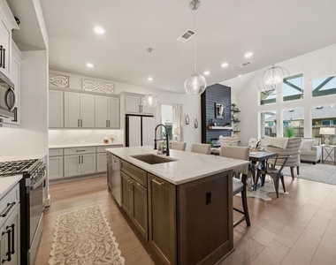 31839 Grand Orchard Lane - Photo Thumbnail 4