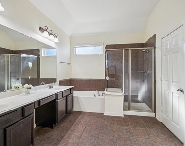 3332 Home Point Drive - Photo Thumbnail 19