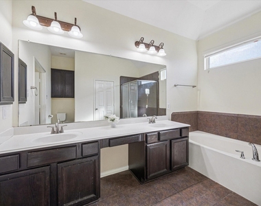 3332 Home Point Drive - Photo Thumbnail 20