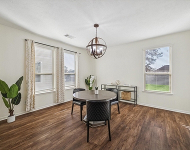3332 Home Point Drive - Photo Thumbnail 11