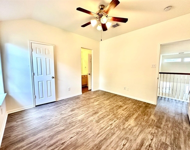 25311 Clover Ranch Drive - Photo Thumbnail 22