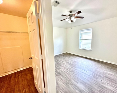 25311 Clover Ranch Drive - Photo Thumbnail 19