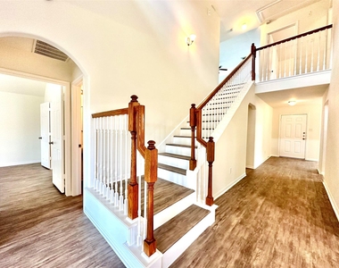 25311 Clover Ranch Drive - Photo Thumbnail 16