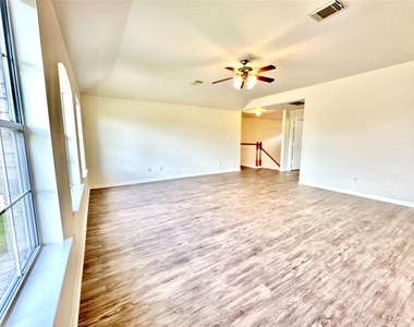 25311 Clover Ranch Drive - Photo Thumbnail 18