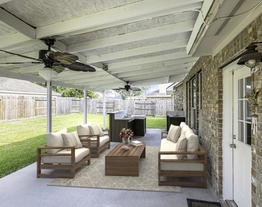 3603 Ne Beacon Hill Drive - Photo Thumbnail 25