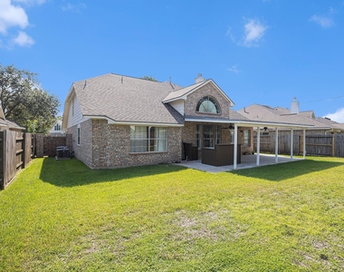 3603 Ne Beacon Hill Drive - Photo Thumbnail 26