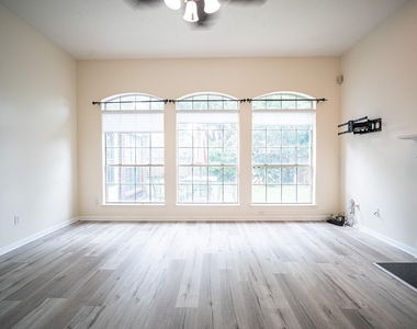 4503 Oak Valley Drive - Photo Thumbnail 14