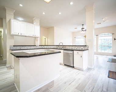 4503 Oak Valley Drive - Photo Thumbnail 13