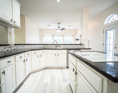 4503 Oak Valley Drive - Photo Thumbnail 12