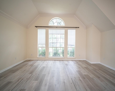 4503 Oak Valley Drive - Photo Thumbnail 1