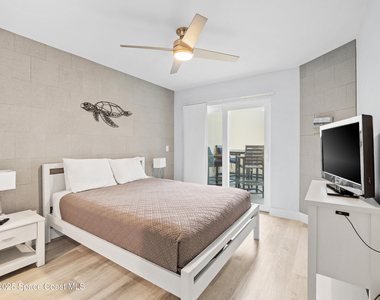 8600 Ridgewood Avenue - Photo Thumbnail 13