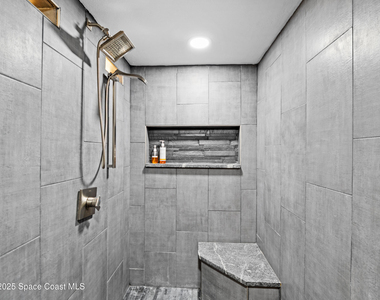 8600 Ridgewood Avenue - Photo Thumbnail 20