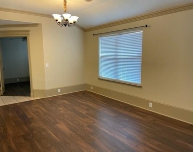 17439 Prospect Meadows Drive - Photo Thumbnail 6
