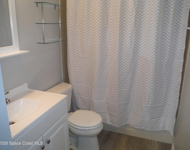 3035 Sir Hamilton Circle - Photo Thumbnail 14