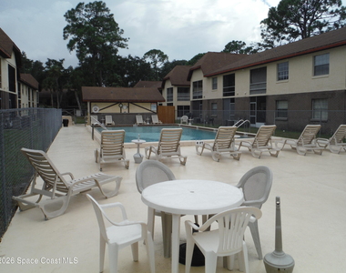 3035 Sir Hamilton Circle - Photo Thumbnail 22