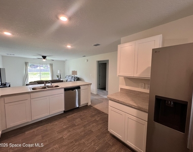 2182 Watkins Road Se - Photo Thumbnail 13