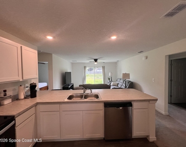 2182 Watkins Road Se - Photo Thumbnail 11